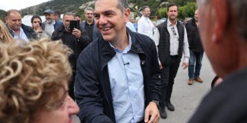 Τσίπρας από Ρέθυμνο: Η πολιτεία πρέπει να σταθεί δίπλα στους παραγωγούς που επλήγησαν
