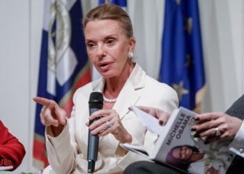 Βόζεμπεργκ: «Σοβαρές κυρώσεις στην Τουρκία αν επιτεθεί στην Ελλάδα»