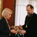 Ρένα Δούρου στη Θεσσαλονίκη: Συναντήσεις με τον Μητροπολίτη Φιλόθεο και τη Μέριμνα Ποντίων Κυριών