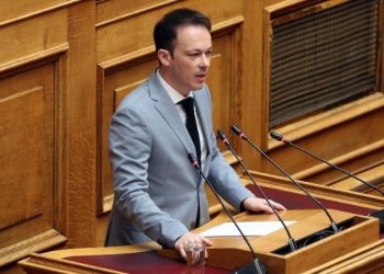 Παραιτήθηκε από βουλευτής ο Μίλτος Ζαμπάρας – Στους 47 οι ανεξάρτητοι στη Βουλή