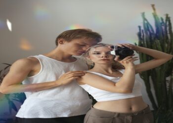 Ζώδια: Πώς επηρεάζει τα 12 ζώδια η είσοδος του Ήλιου στον Σκορπιό